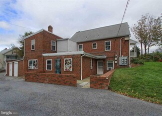 2599 Herr St, Harrisburg, PA 17103
