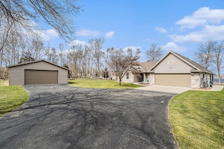 606 Woodchuck Dr, Coldwater, MI 49036