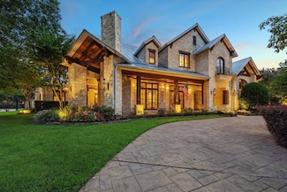 31 Sandalwood Dr, Houston, TX 77024