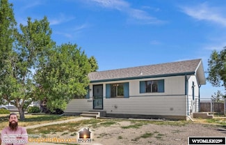 2933 Pheasant Dr, Casper, WY 82604