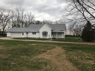 131 N Russel St, Sandborn, IN 47578