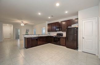 10010 Pine Valley Ct, Baytown, TX 77521
