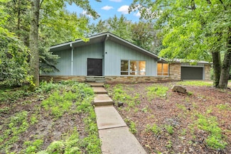 5777 Clark St, Stevens Point, WI 54482