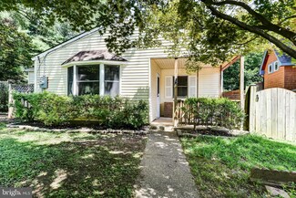 27 Froude Cir Unit 27, Cabin John, MD 20818