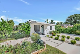 595 NW 101st St, Miami, FL 33150