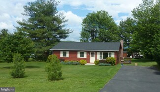 180 Woodchuck Ln, Winchester, VA 22602