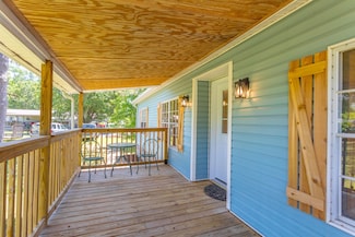 229 General Thomas St, Chickamauga, GA 30707