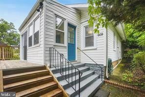 909 Maplewood Ave Unit UPPER LEVEL, Takoma Park, MD 20912