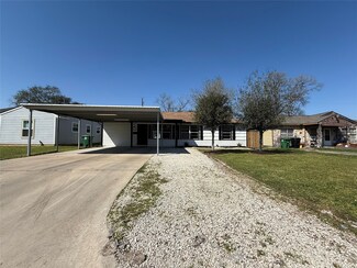 818 Ruell St, Houston, TX 77017