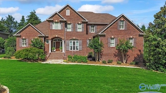 280 Saint Andrews Ln, Albertville, AL 35951