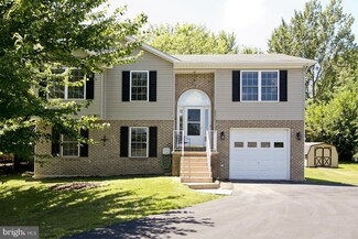 2096 Mark Dr, Middletown, VA 22645