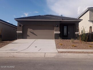 12195 E Patricia Ann Dr, Vail, AZ 85641