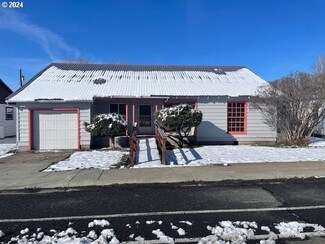 350 S Main St, Prairie City, OR 97869