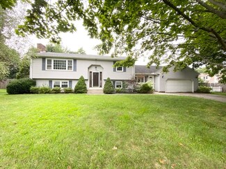 75 Pheasant Run Cir, Feeding Hills, MA 01030