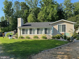 112 Spring Ln, Dunnsville, VA 22454