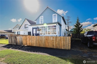 811 W Market St, Aberdeen, WA 98520