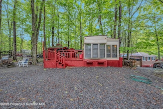 867 Whitetail Way, Eagle Lake, PA 18424