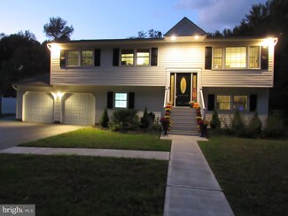 64 Pine Dr, Roosevelt, NJ 08555