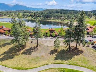 53 Cottage Lake Ln, Eureka, MT 59917