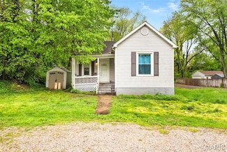 717 N Morrison Ave, Collinsville, IL 62234