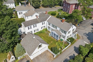 26 Grove St, Bath, ME 04530