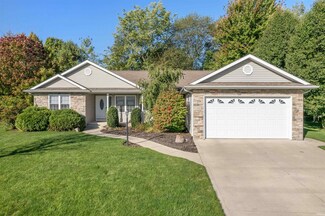 1840 S West Point Dr, Warsaw, IN 46580