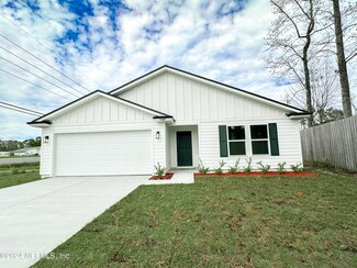1047 Fleming St, Fleming Island, FL 32003