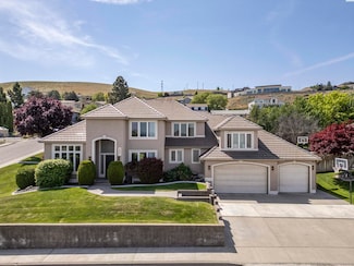 3501 W 42nd Ave, Kennewick, WA 99337