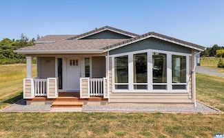 155 Triopha Ln, Sequim, WA 98382