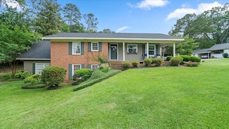 4 Bay Cir, Laurel, MS 39440