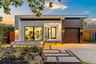 3502 Bryant St, Palo Alto, CA 94306