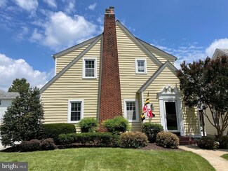306 W Chesapeake Ave, Towson, MD 21204