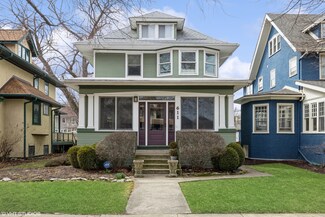 611 S Elmwood Ave, Oak Park, IL 60304