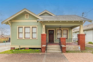 533 Studewood St, Houston, TX 77007