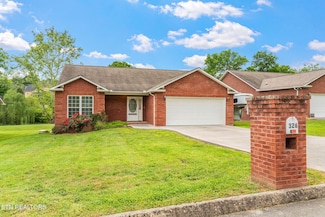 326 Joshua Landing Ct, Seymour, TN 37865