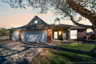 10305 N 116th East Ct, Owasso, OK 74055