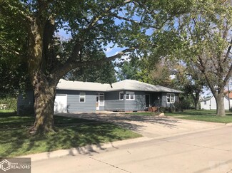 301 N Elm St, New Sharon, IA 50207
