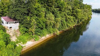 214 Waterfront Ln, Jakin, GA 39861