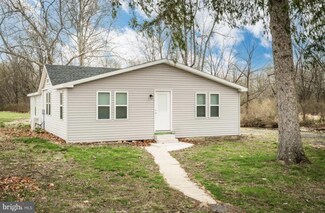 8083 Allemaengel Rd, New Tripoli, PA 18066