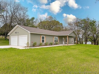 231 S Meadors, Francis, OK 74844