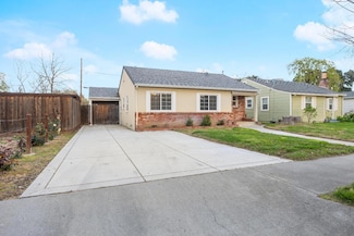 28 Jackson St, Woodland, CA 95695