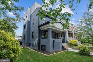 461 Delafield Place NW, Washington, DC 20011