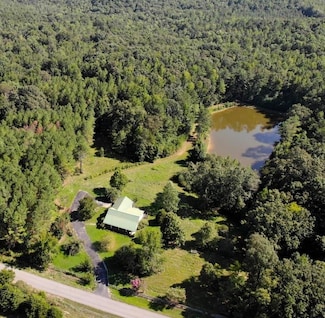 1062 Nix Rd, Phil Campbell, AL 35581