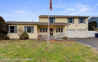 1633 Holbrook St, Oakhurst, NJ 07755