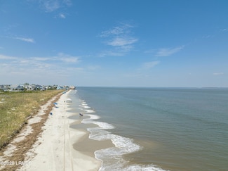 4 Harbor Dr N Unit K207, Saint Helena Island, SC 29920