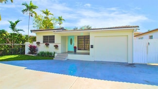 6110 SW S Waterway Dr, Miami, FL 33155