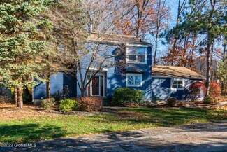 3 Loudonwood E, Albany, NY 12211