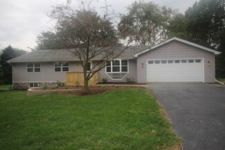217 W Church Rd, Beecher, IL 60401
