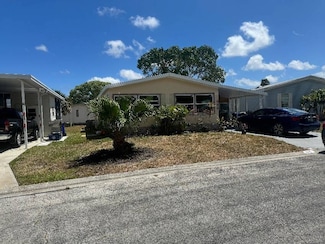8775 20th St Unit 444, Vero Beach, FL 32966
