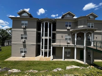 835 Fairview St Unit 1, Branson, MO 65616